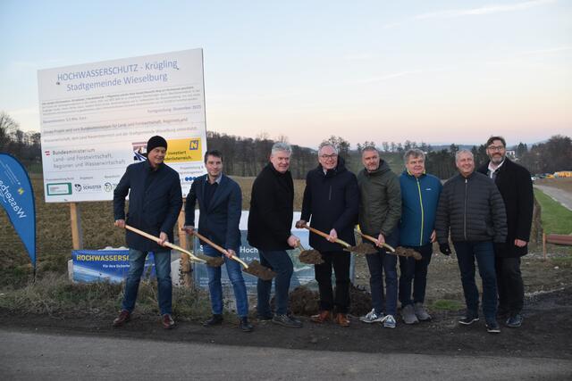 Hochwasserschutz in der Stadtgemeinde Wieselburg: Spatenstich in Krügling | Foto: Roland Mayr