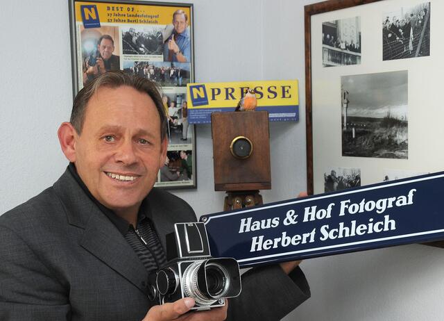 Eine Legende als Pressefotograf - Herbert Schleich aus Deinzendorf. | Foto: Wolfgang Hanousek
