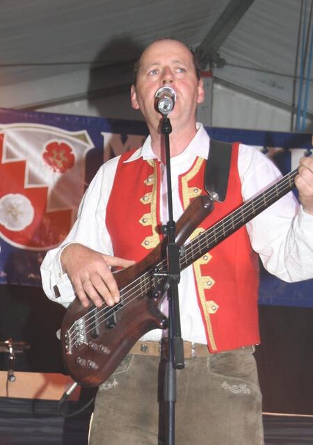 Fred Hofer war jahrelang als Musiker unterwegs.  | Foto: Almspektakel Hollersbach/Hofer