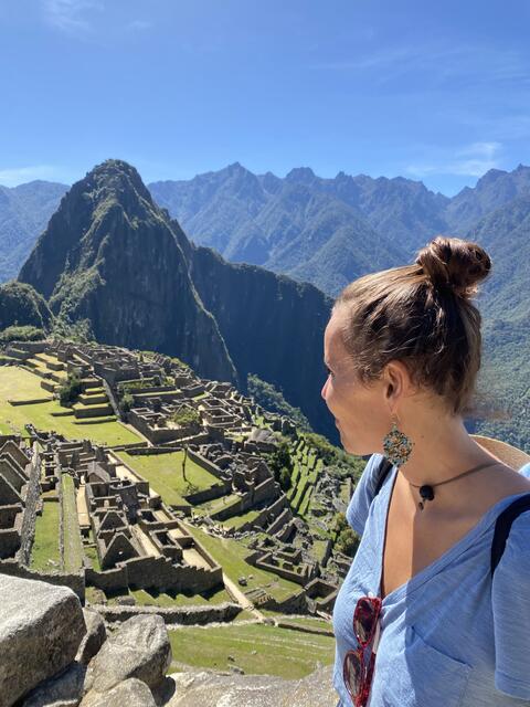 Waltraud Hable bei Macchu Picchu in Peru. | Foto: Hable