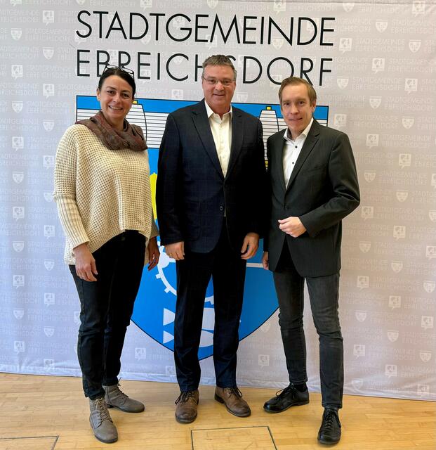 STR Claudia Dallinger, Bgm. Abg. z. NR Wolfgang Kocevar, Leiter Abteilung Landesstraßenplanung Land NÖ DI Christof Dauda. | Foto: Stadtgemeinde Ebreichsdorf