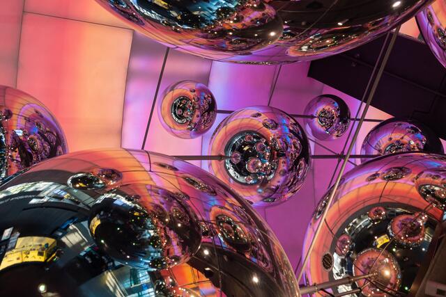 Werner Ohnesorg experimentierte mit Spiegelungen. | Foto: Werner Ohnesorg