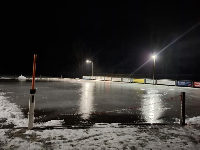 Eisarena Pabneukirchen  | Foto: Zinterhof
