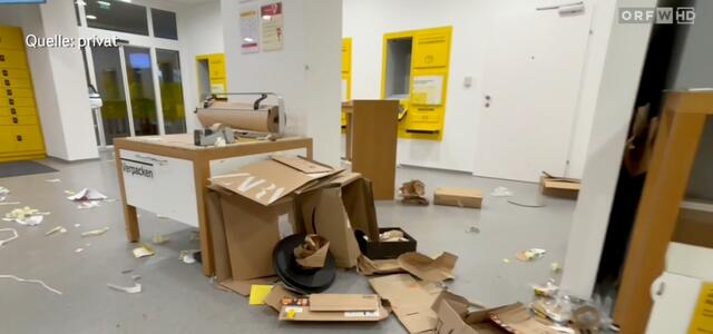 Die Post will gegen Verwüstungen in den SB-Filialen vorgehen. Hier Bilder einer Filiale in Alterlaa. | Foto: Screenshot ORF Heute