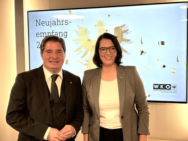 WK-Bezirksobmann Peter Seiwald, WK-Präsidentin Barbara Thaler: Pressegespräch und Neujahrsempfang. | Foto: Kogler