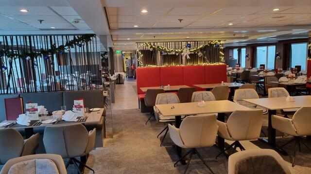 02.12.2024 "der Speisesaal" am Schiff
