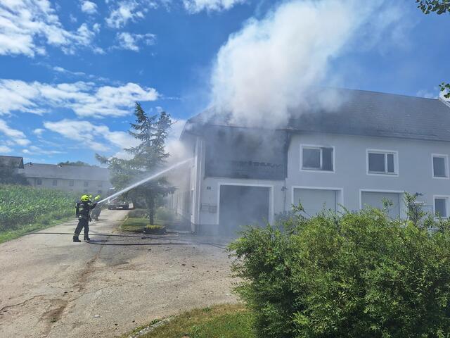 Die Feuerwehren der Region Enns waren an verschiedensten Einsätzen beteiligt. | Foto: Bfkdo Amstetten