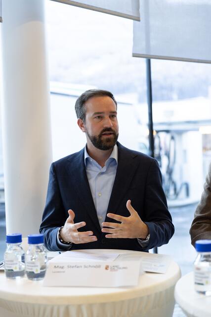 Stefan Schnöll war der eigentliche Nachfolger von Landeshauptmann Wilfried Haslauer. Er machte aus familiären Gründen einen Rückzieher und bleibt Stellvertreter. | Foto: P8 Marketing GmbH