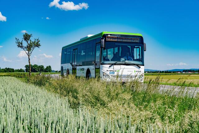 Regionalbusse spielen eine zentrale Rolle für die Mobilität in Niederösterreichs ländlichen Regionen. | Foto: VOR_Bollwein
