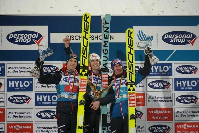 Die 73. Vierschanzentournee endete am Montag mit einem österreichischen Dreifachsieg in Bischofshofen. Der Kärntner Daniel Tschofenig wurde Vierschanzentournee-Sieger, dahinter folgten Jan Hörl und Stefan Kraft.  | Foto: Johannes Brandner