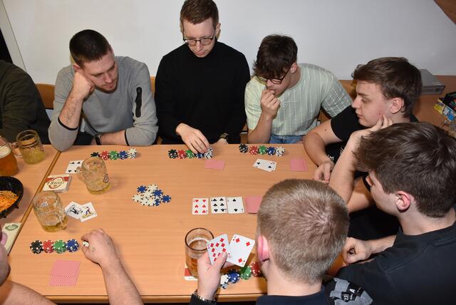 Spieleabend der FF Riedersdorf, Gemeinde Pabneukirchen. | Foto: Zinterhof