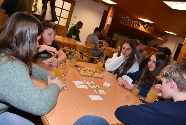 Spieleabend der FF Riedersdorf, Gemeinde Pabneukirchen. | Foto: Zinterhof