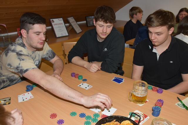 Spieleabend der FF Riedersdorf, Gemeinde Pabneukirchen. | Foto: Zinterhof
