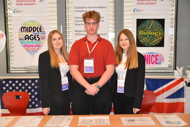 "HAK English plus": Jana Kulovits, Erik Wéber und Lena Damm | Foto: Michael Strini