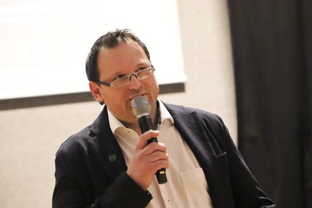 Robert Köppel führte durch das Festprogramm | Foto: Edith Ertl