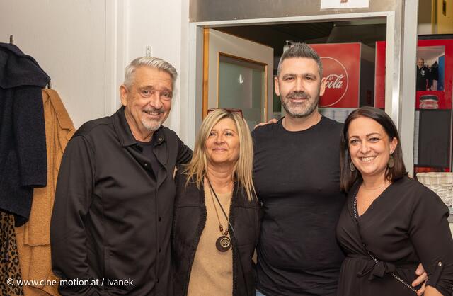 Robert und Petra Kurka, Christian und Tochter Nicole (vrnl). | Foto: www.cine-motion.at / Ivanek