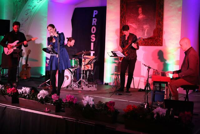 Gleichermaßen Lichter- und Musikfeuerwerk | Foto: Gerhard Langmann