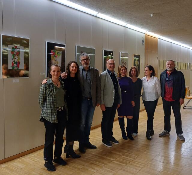 Edi Pfeifer, Jenifer Matzohl, Werner Prantauer, Dir. Andreas Juen, Juliane Jehle, Petra Rainalter, Inge Deiser und Eugen Walser (v.l.) | Foto: Monika Hammerl