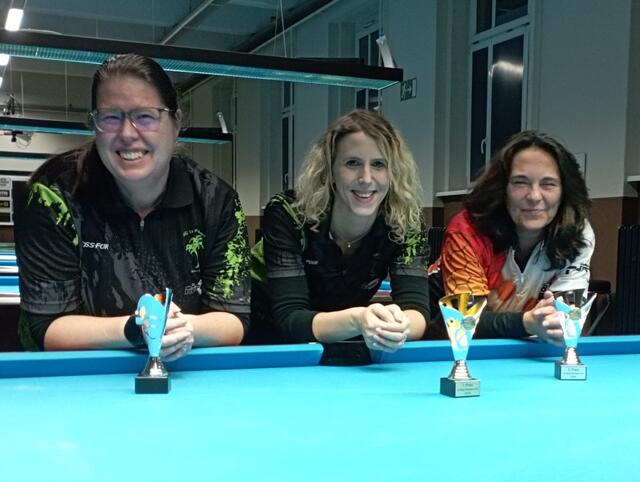 v.l.n.r. Sabine H., Nadine E. und Manuela P. | Foto: Billardfreunde Baden