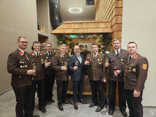 Rudolf Winter, Franz Baumann, Kevin Hohensteiner, Roland Hudl, Reinhard Nosofsky, Wolfgang Hohensteiner, Herbert Eßletzbichler und Franz Heigl | Foto: Simon Glösl