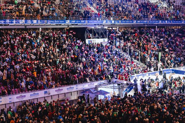 Der Veranstakter gibt mehr 20.000 Besucher an. | Foto:  NZ Photo/Zangerle