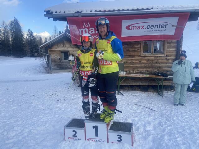 Am Höss in Hinterstoder lieferten sich die besten Skifahrerinnen und Skifahrer der Region Wels heiße Rennen und konnten mit ihren Leistungen beeindrucken. | Foto: Lauterbach