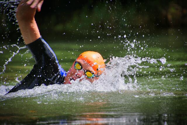 Der Bewerb wird von der Wasserrettung Waidhofen organisiert und besteht aus einem Schwimm- und einem Laufteil. Geschwommen wird dabei in der Ybbs | Foto: Christian Kriegl