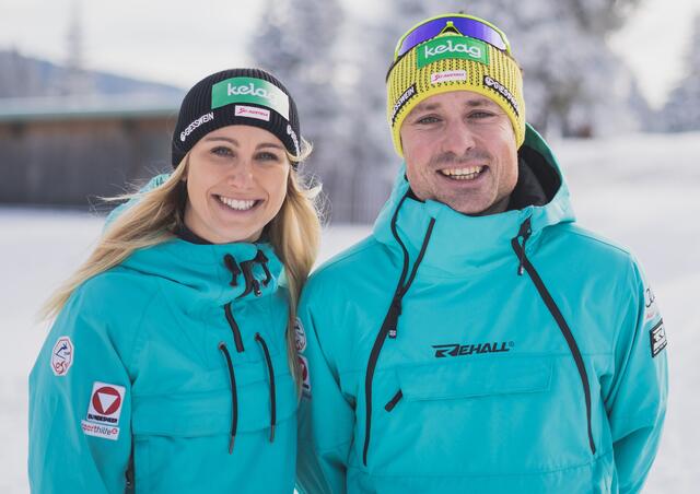 Die beiden so erfolgreichen FIS-Weltcup-Snowboarder Sabine und Alex Payer engagieren sich auch stark für das Leistungszentrum.  | Foto: Arvid Auner
