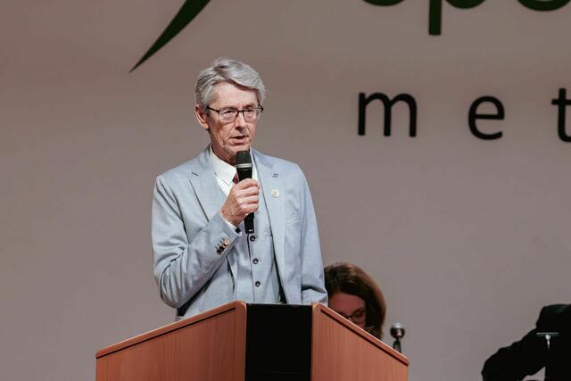 Bürgermeister Josef Schweigler bei seiner Festrede  | Foto: Marktgemeinde Mettersdorf