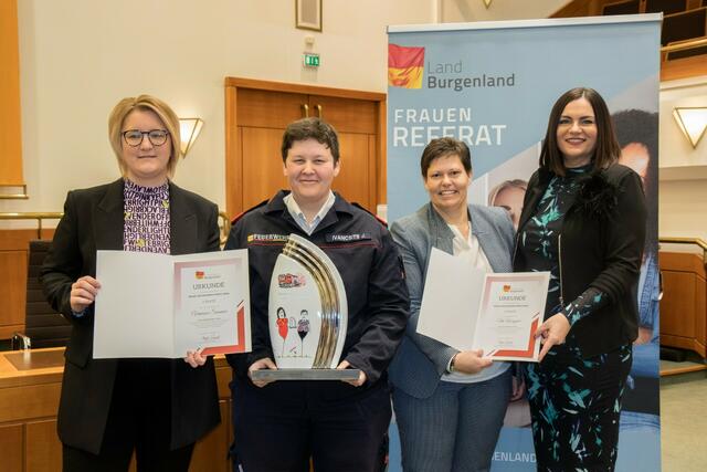 Zum 14. Mal vergab Landeshauptmann-Stellvertreterin Astrid Eisenkopf den Rosa-Jochmann Preis. Er würdigt herausragende Leistungen und besonderes Engagement von Frauen in den unterschiedlichsten Bereichen. | Foto: Landesmedienservice Nina Sorger