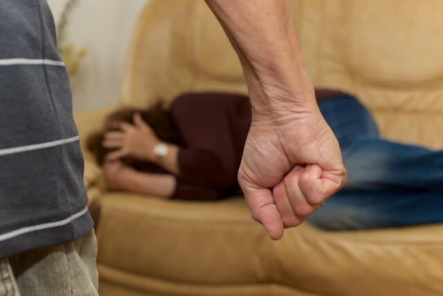 Vor Durchführung der Schulung wurde unter den Sanitäter:innen eine Befragung durchgeführt. „Dabei gaben 60 Prozent an, bereits einen oder sogar mehrere Einsätze mit häuslicher Gewalt erlebt zu haben, aber nur 30 Prozent wussten, wie sie optimal handeln können,“ berichtet Isabella Mitter. | Foto: Santrucek