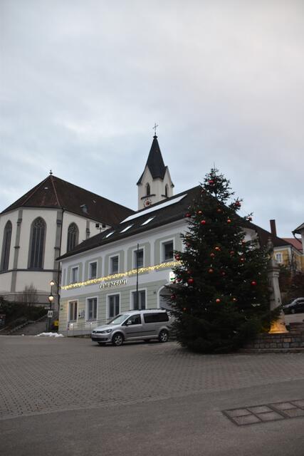 In Steinakirchen am Forst treten drei Parteien zur Gemeinderatswahl an. | Foto: Roland Mayr