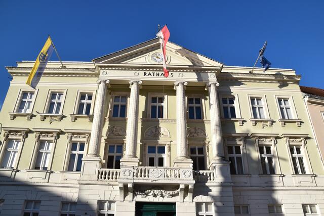 Die vorläufigen Ergebnisse der Gemeinderatswahl 2025 stehen in Baden fest. | Foto: Preineder/MeinBezirk