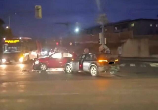 Bilder vom Unfall. Ein Video wurde auf Klagenfurt_Elite von einem Unfallzeugen veröffentlicht. | Foto: Instagram/Klagenfurt_Elite