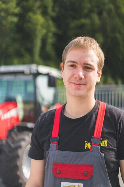 Christian Tanner von der Firma Landmaschinen Pruckner in Randegg hat seine Meisterprüfung erfolgreich absolviert. | Foto: Landmaschinen Pruckner 