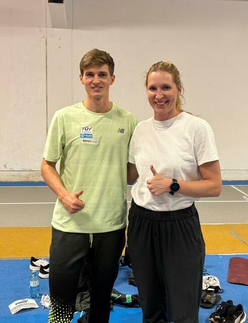 Niklas Strohmayer-Dang mit Trainerin Viola Kleiser | Foto: Laufteam Burgenland