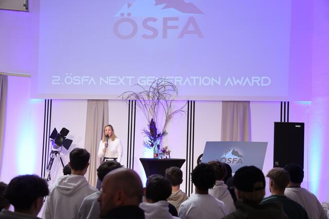 Die ehemalige Skirennfahrerin Michaela Kirchgasser moderiert den ÖSFA Next Generation Award. | Foto: Brandboxx Salzburg