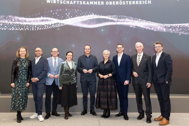 Vertreter der WKO Linz-Land und Linz luden am 16. Jänner zum Wirtschaftsempfan ein. | Foto: Pelzl-Mairwöger/cityfoto