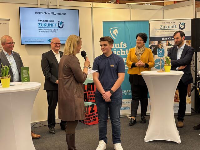 Lehrling Marc Scherr von MIBA aus Ligist gab Einblicke in seinen Lehrlingsalltag. | Foto: Almer