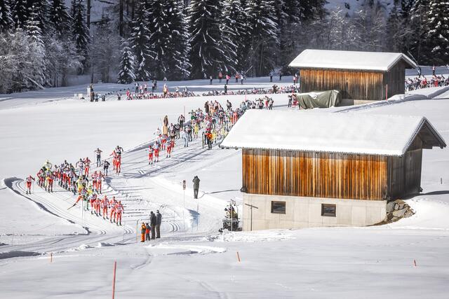 Seit 2009 – mit einer einzigen Unterbrechung im Jahr 2020 - wird der Dolomitenlauf im scheesicheren Obertilliach  ausgetragen. | Foto: Dolomitensport/Expa Pictures