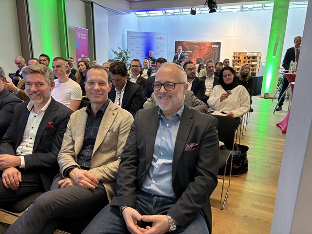 Auch MeinBezirk-Geschäftsführer Thomas Zerlauth und Roland Leitner von MeinBezirk waren unter den Gästen. | Foto: René Rebeiz