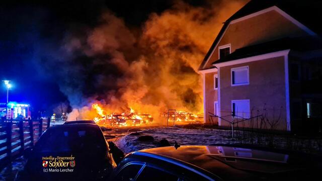 Montagabend: Großeinsatz der Feuerwehren in Schöder. | Foto: Mario Lercher/Feuerwehr Schöder