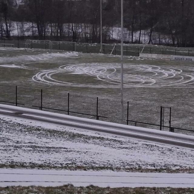 Der tatsächliche Schaden wird erst bei wärmeren Temperaturen ohne Schnee zu erkennen sein. | Foto: SV Waldzell