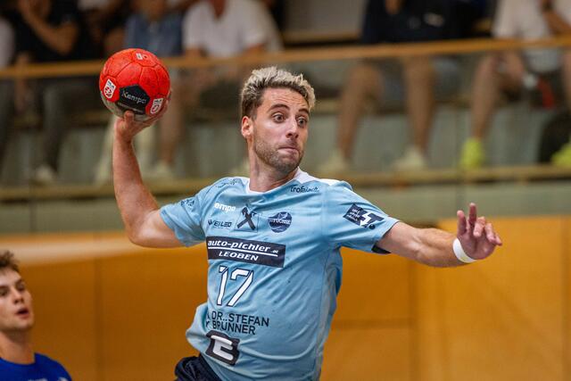 Flügelspieler Thomas Kuhn bleibt weitere zwei Jahre bei den BT Füchsen. | Foto: GEPA pictures