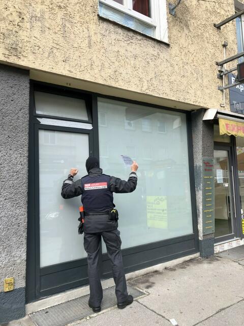 Bei der Aktion der Sicherheitsbehörde waren 13 Beamtinnen und Beamte der Finanzpolizei beteiligt. | Foto: Bundesministerium für Finanzen, Pressestelle