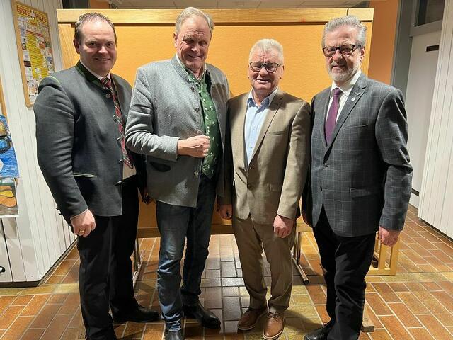 Roman Neumann, Erwin Dirnberger, Peter Fließer und Engelbert Huber | Foto: Cescutti