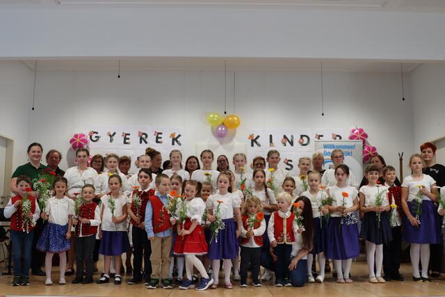 Der Burgenländisch-Ungarische Kulturverein transportiert das gesamte Jahr über Folklore aus der Volksgruppe. | Foto: BUKV