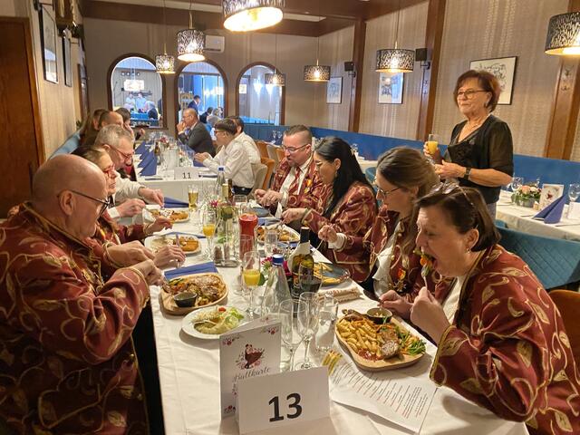 Auch die Pullendorfer Kappelgilde war am Ball stark vertreten.