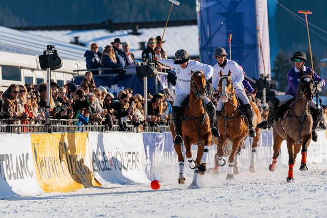 Foto: Snow Polo World Cup