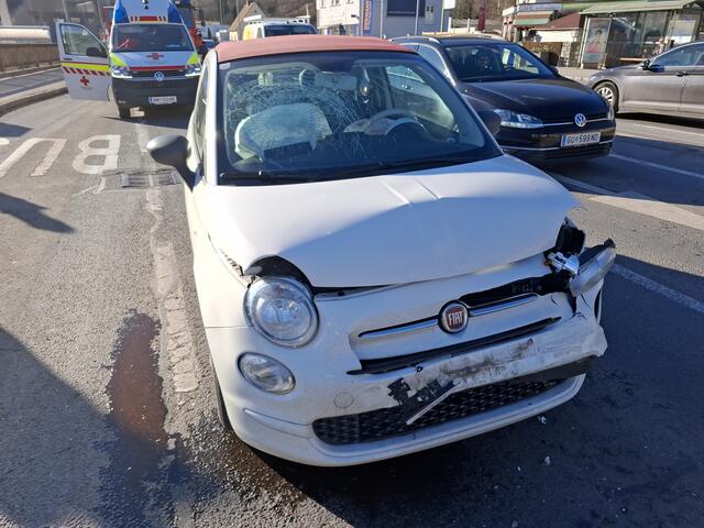 In Kapfenberg war es am Donnerstag zu einem Verkehrsunfall gekommen. | Foto: FF Kapfenberg-Diemlach